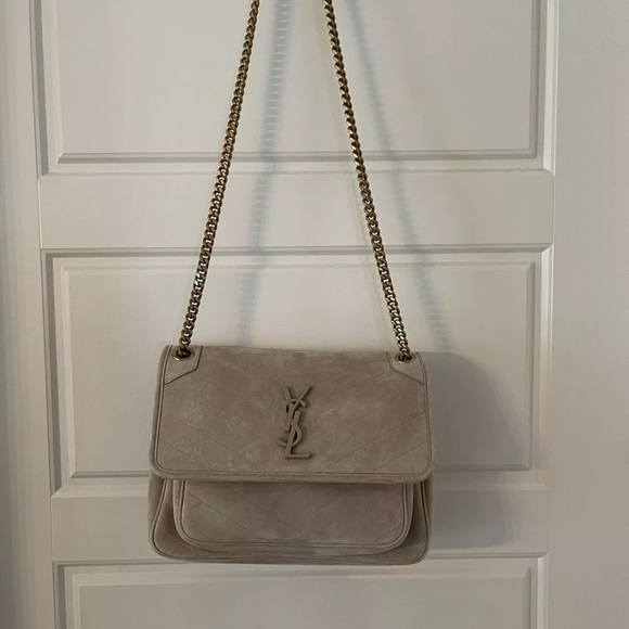 NWT!!! YSL Niki Medium Chain Bag in Sand Suede - Picture 3 of 10